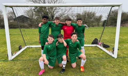 Beaver Green Primary School - Boys Football